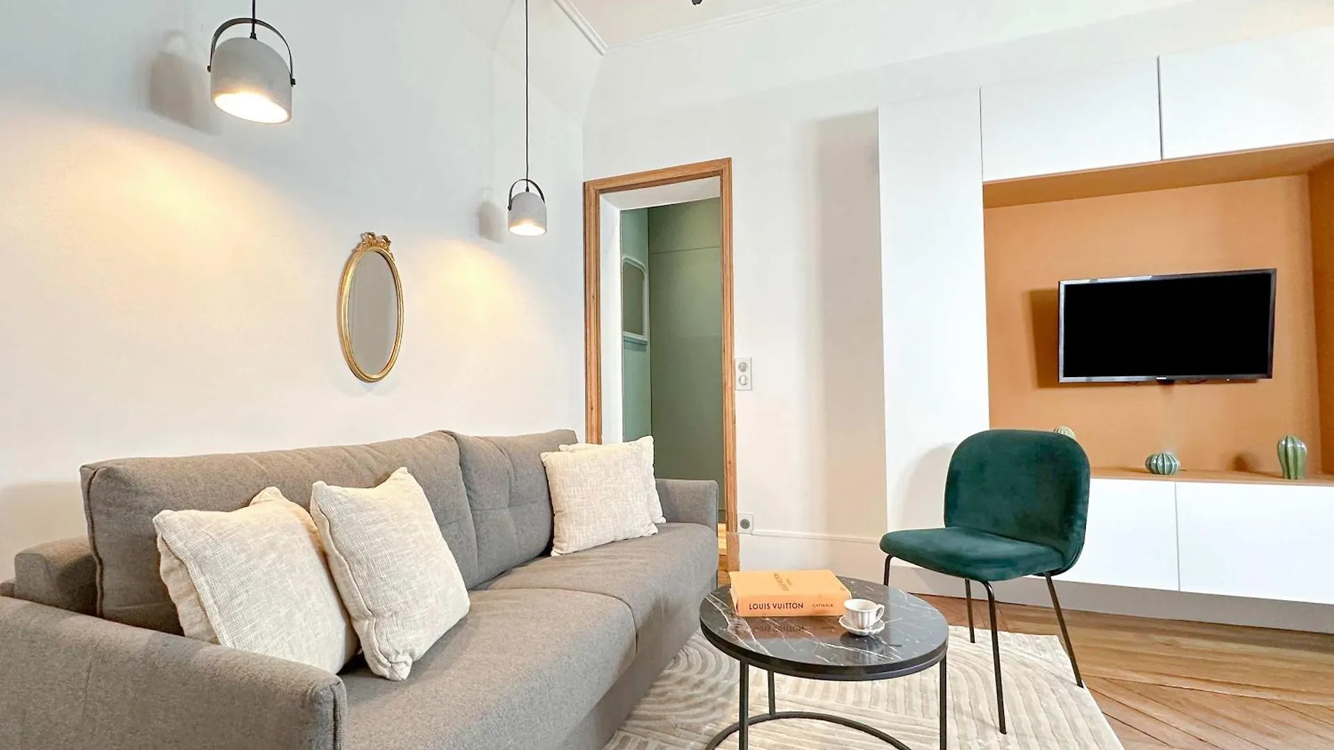 Apartment Opera District Retreat Paris